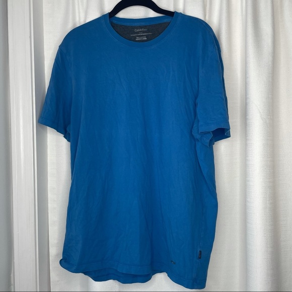 Calvin Klein Other - Calvin Klein Blue Short Sleeve Shirt